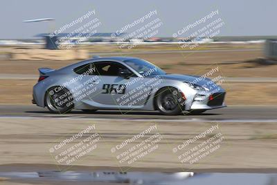 media/Sep-20-2025-Extreme Speed (Sat) [[1fcc23683c]]/Blue (Low Intermediate)/Session 1 (Sunset)/